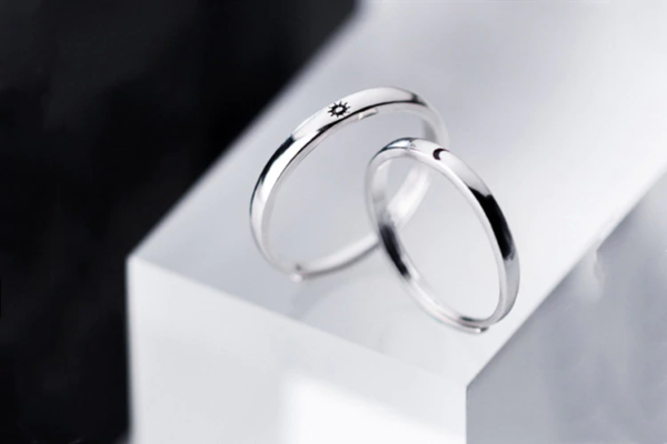SUN AND MOON SILVER RING