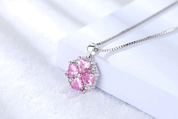 RETRO PINK CRYSTAL PENDANT