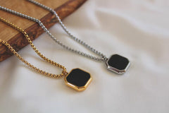 THE SQUARE NOIR (BLACK)